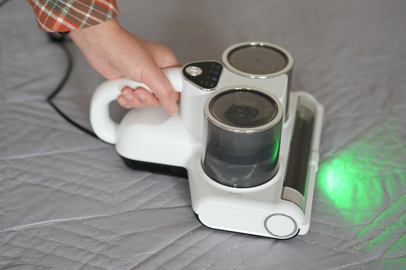 宅男试用手记：论家用手持除螨吸尘器的自我修养