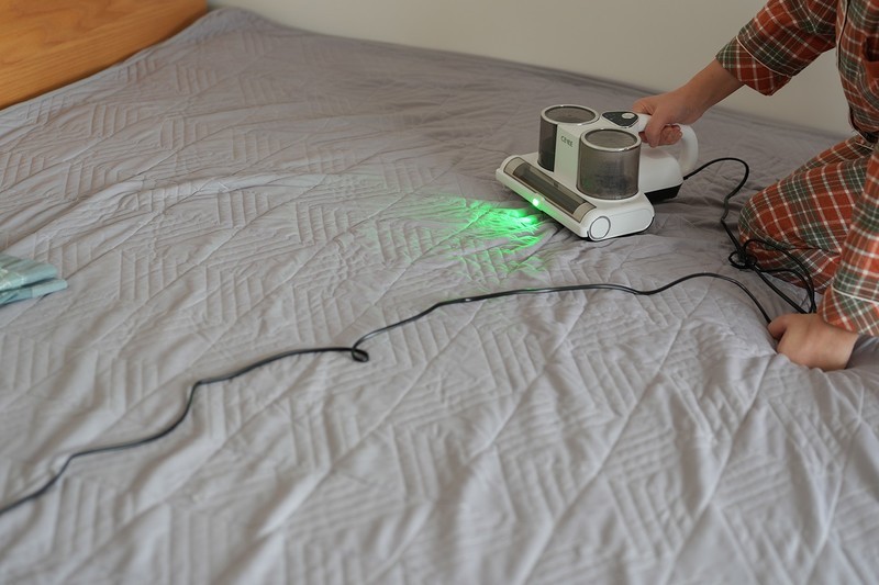 宅男试用手记：论家用手持除螨吸尘器的自我修养