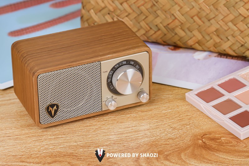 百元迷你小音箱的经典之作，山进M1让古典与科技完美结合