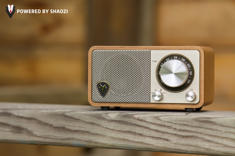 百元迷你小音箱的经典之作，山进M1让古典与科技完美结合