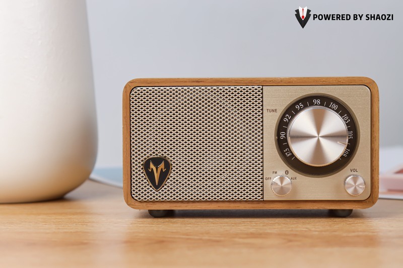 百元迷你小音箱的经典之作，山进M1让古典与科技完美结合