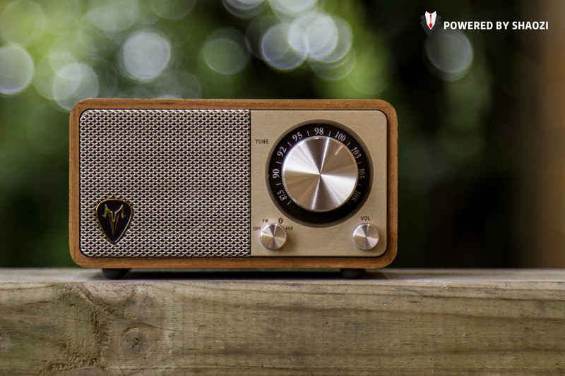 百元迷你小音箱的经典之作，山进M1让古典与科技完美结合