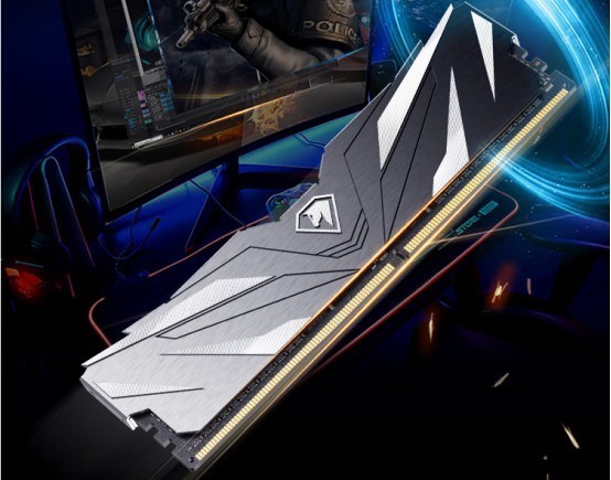 朗科越影II DDR4-3200：澎湃性能，助力主机性能飞升