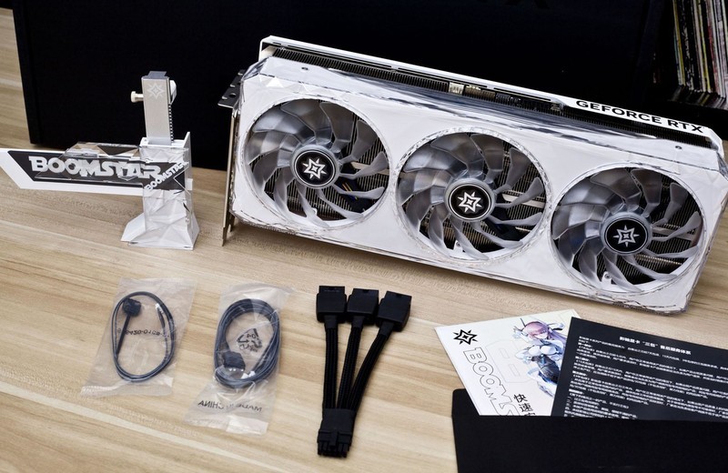 有史以来上最强256-bit显卡？来看影驰RTX 4080 16G星曜OC体验