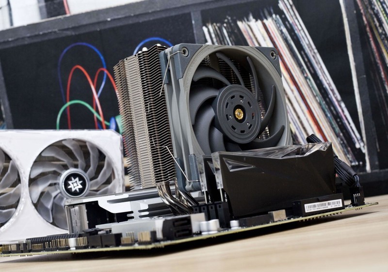 有史以来上最强256-bit显卡？来看影驰RTX 4080 16G星曜OC体验