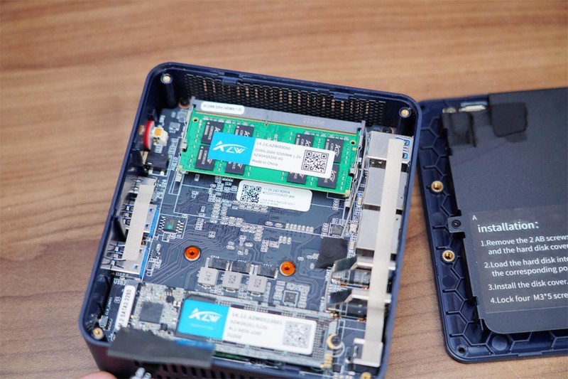 售价不足千元，可以完全替代老式电脑主机，这款迷你主机效果不错