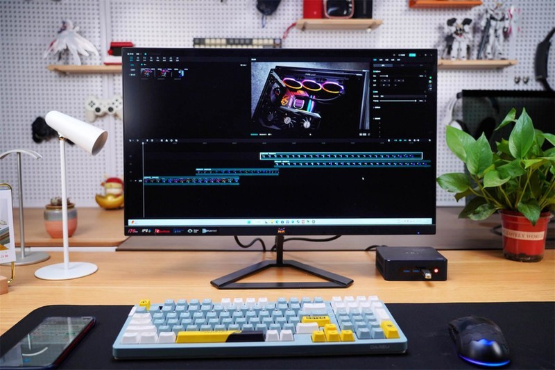 售价不足千元，可以完全替代老式电脑主机，这款迷你主机效果不错