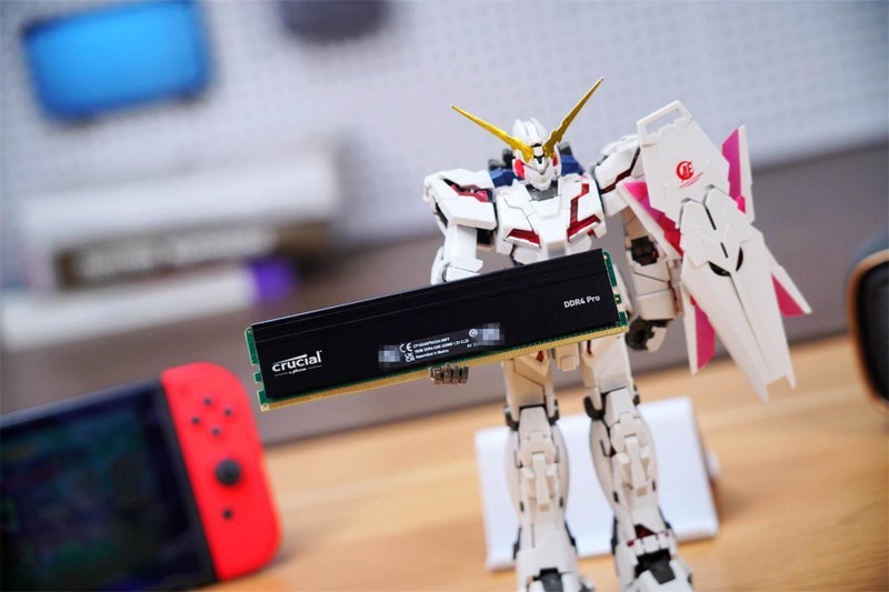 内存价格持续走低，英睿达DDR4 Pro只售399元，真的是白菜价！