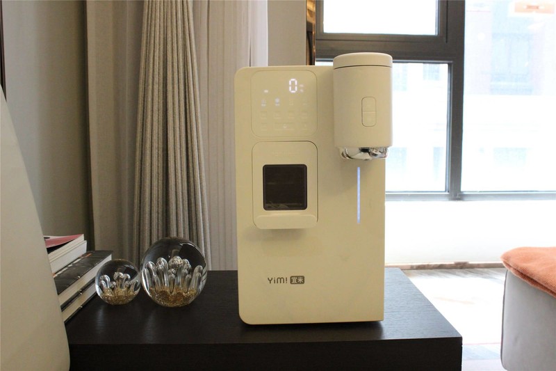 冰咖啡的快乐，从拥有宜米咖啡制冰饮水机开始