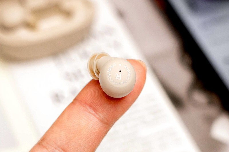 wedoking三代睡眠耳机：有啥特点？小！侧睡不压耳，紫外线杀菌防耳疾