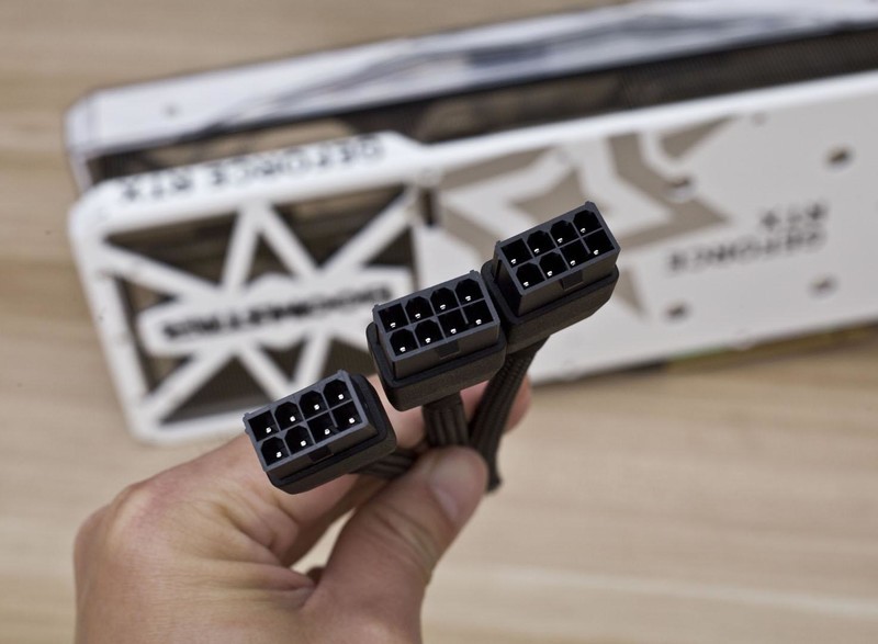 有史以来上最强256-bit显卡？来看影驰RTX 4080 16G星曜OC体验