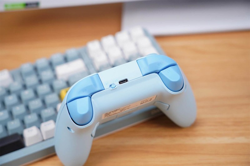 高颜值，高性能，达尔优&三丽鸥联名版玉桂狗手柄使用分享！