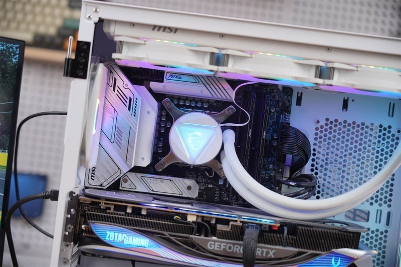 高颜值，高性能，达尔优&三丽鸥联名版玉桂狗手柄使用分享！