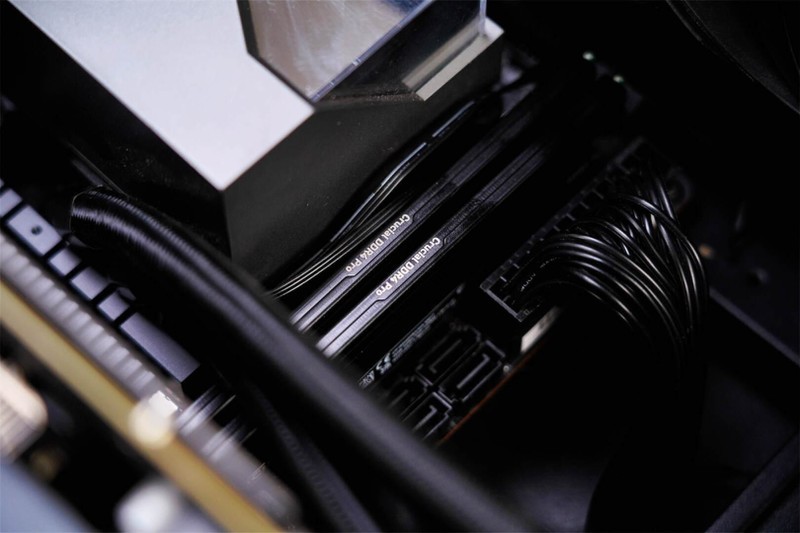 内存价格持续走低，英睿达DDR4 Pro只售399元，真的是白菜价！