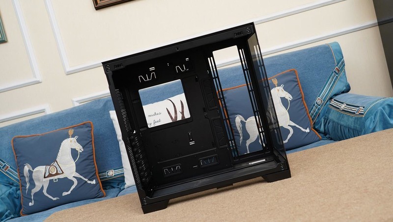 能装+散热好才是王道，安钛克星际C8海景房机箱体验分享