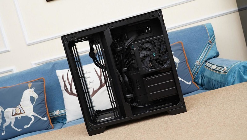 能装+散热好才是王道，安钛克星际C8海景房机箱体验分享