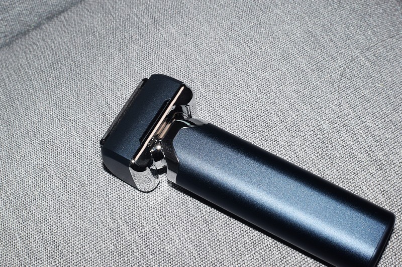 性能往复式业内最强还舒适！五刀头狂魔未野剃须刀深度测评