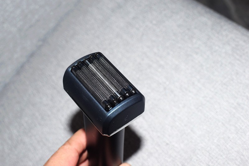 性能往复式业内最强还舒适！五刀头狂魔未野剃须刀深度测评