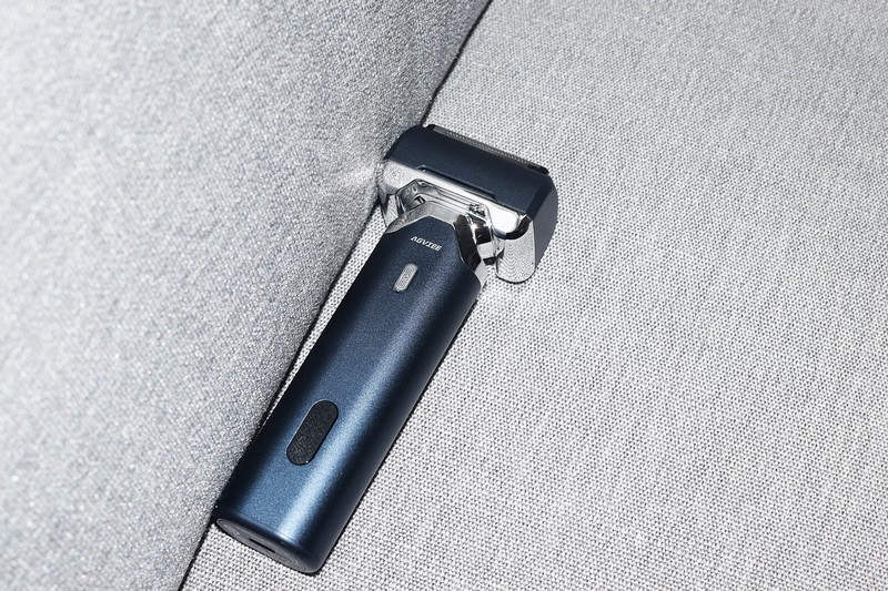 性能往复式业内最强还舒适！五刀头狂魔未野剃须刀深度测评