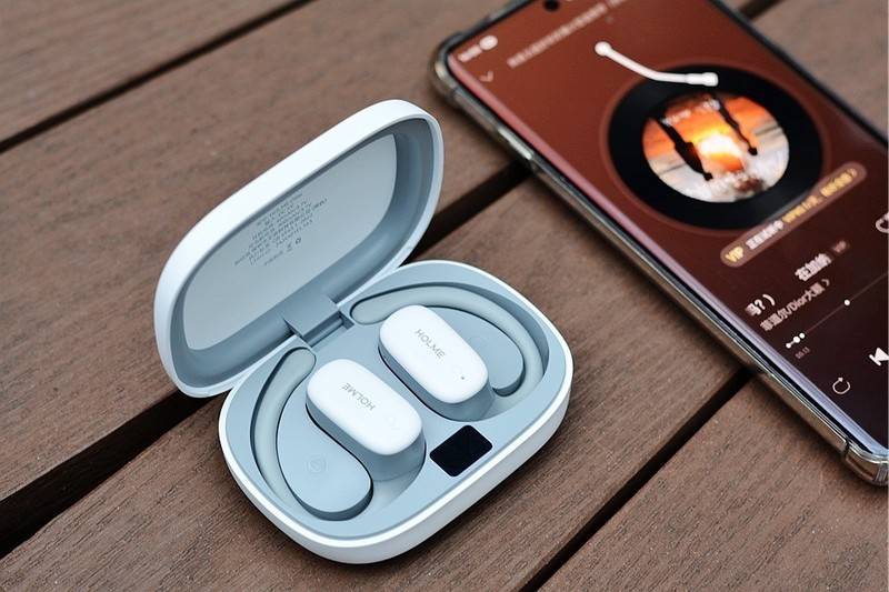 超高性价比开放式耳机虹觅HOLME Olite，戴上他踏上拼搏征程