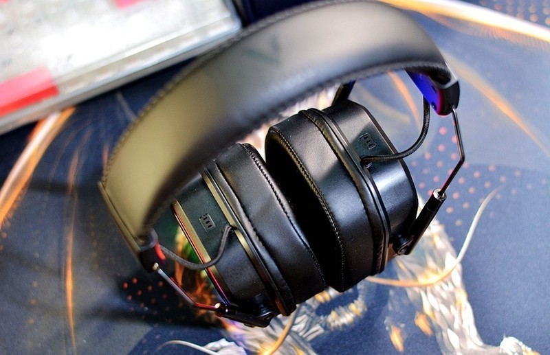 超低价格拥抱双音腔，多模连接游戏耳机雷柏VH850使用体验