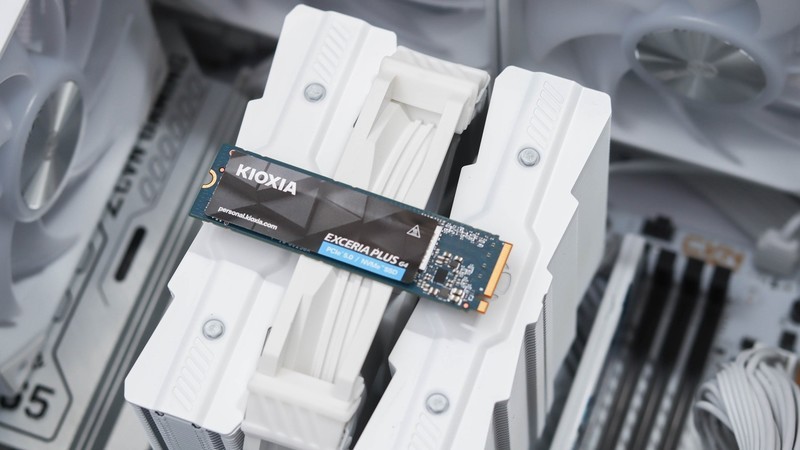 铠侠VD10评测：每秒破万兆，千元内PCIe 5.0固态硬盘不二之选？