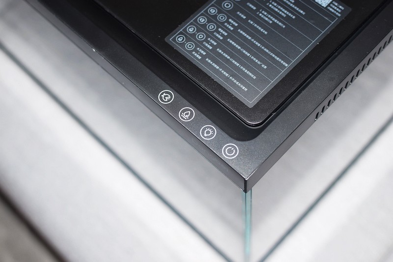 让智能养鱼变得如此简单 当贝智能鱼缸 1 Ultra