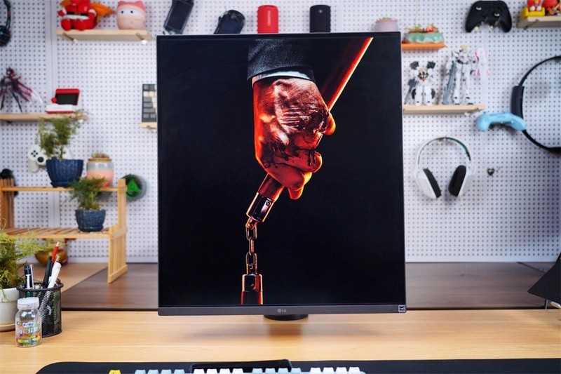 16:18魔方屏设计，完美解决办公痛点，LG 28MQ780值得你拥有！