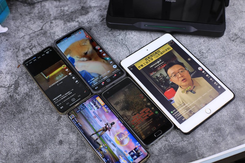 锐捷黑豹路由器：告别延迟，玩游戏时拥有豹的速度