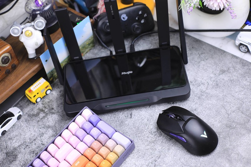 锐捷黑豹路由器：告别延迟，玩游戏时拥有豹的速度