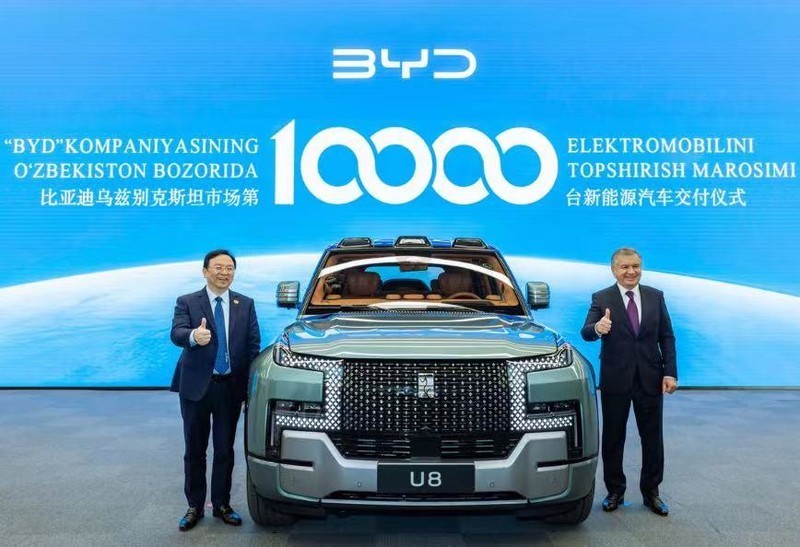 手握梦想一路向前！比亚迪发布新春短片电影《手》：双手成就梦想