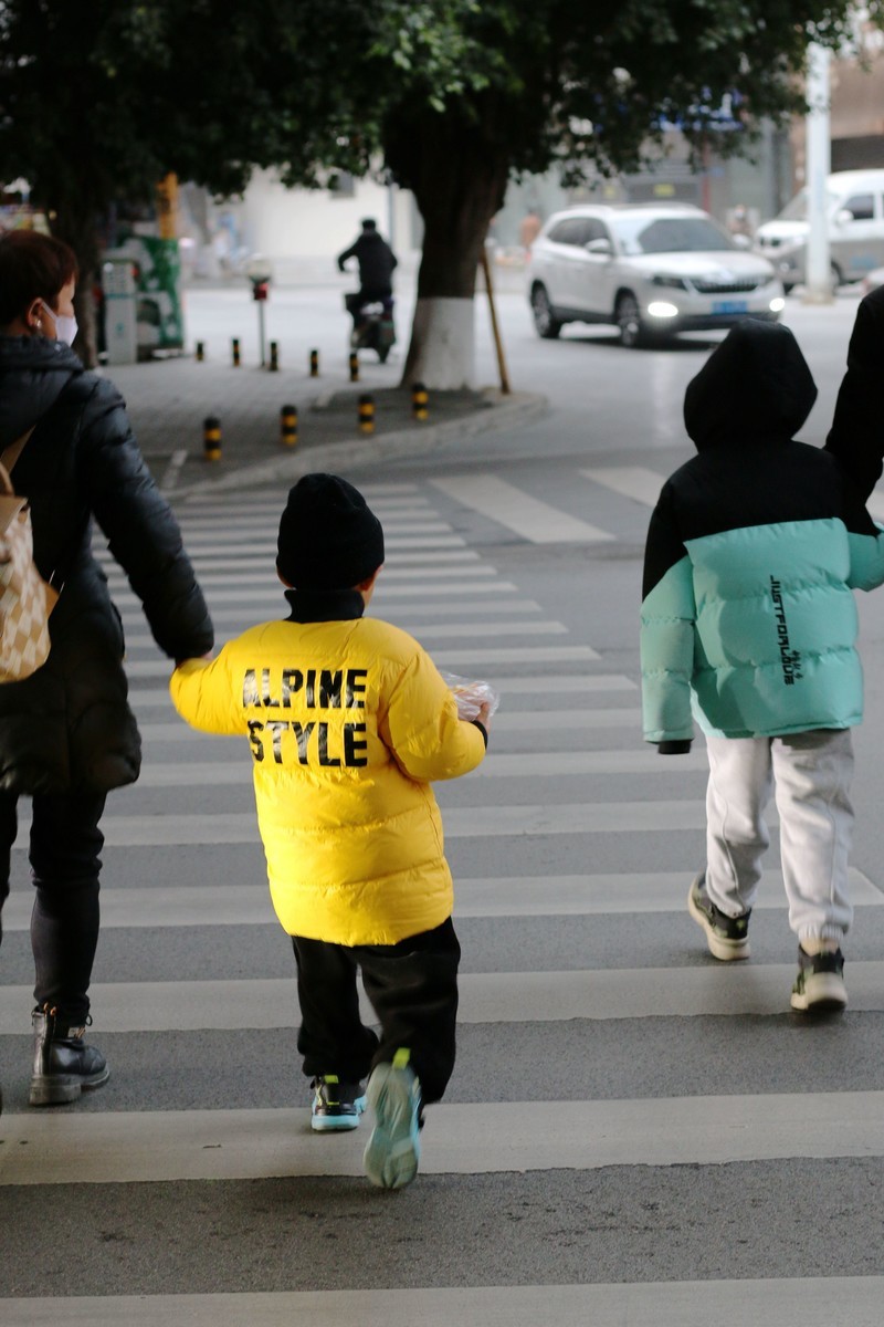 70D带50定焦头出来走一圈