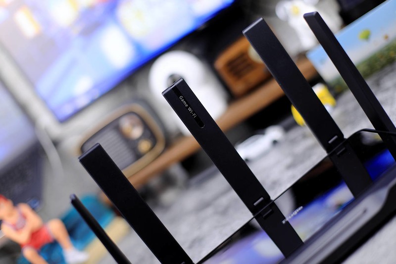 锐捷黑豹路由器：告别延迟，玩游戏时拥有豹的速度