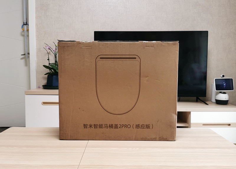 小米生态链智能马桶盖，自动感应多种洗护模式，实测真的好用吗？