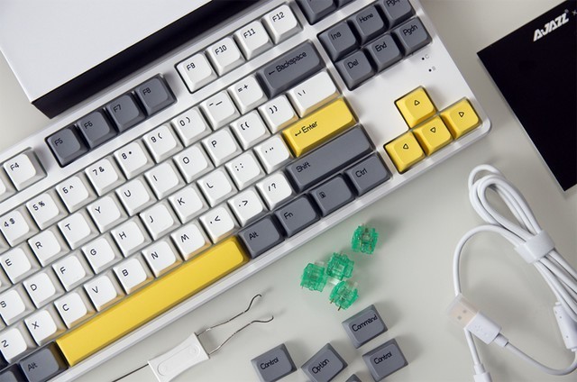 为键盘侠的生活增添一些梦想，黑爵助我体验生活中该有的温度