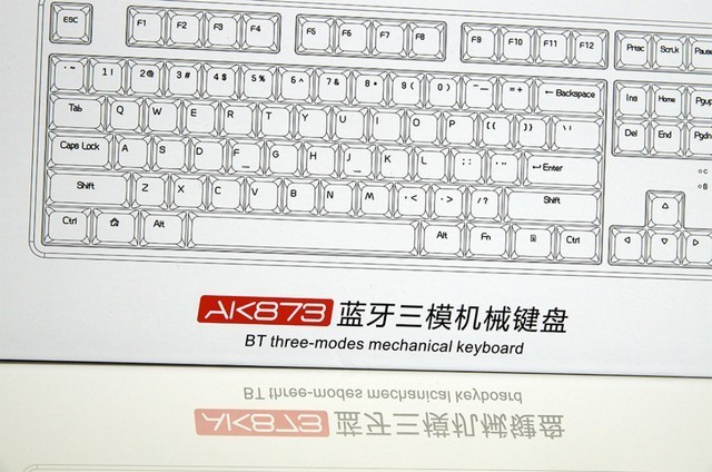 为键盘侠的生活增添一些梦想，黑爵助我体验生活中该有的温度