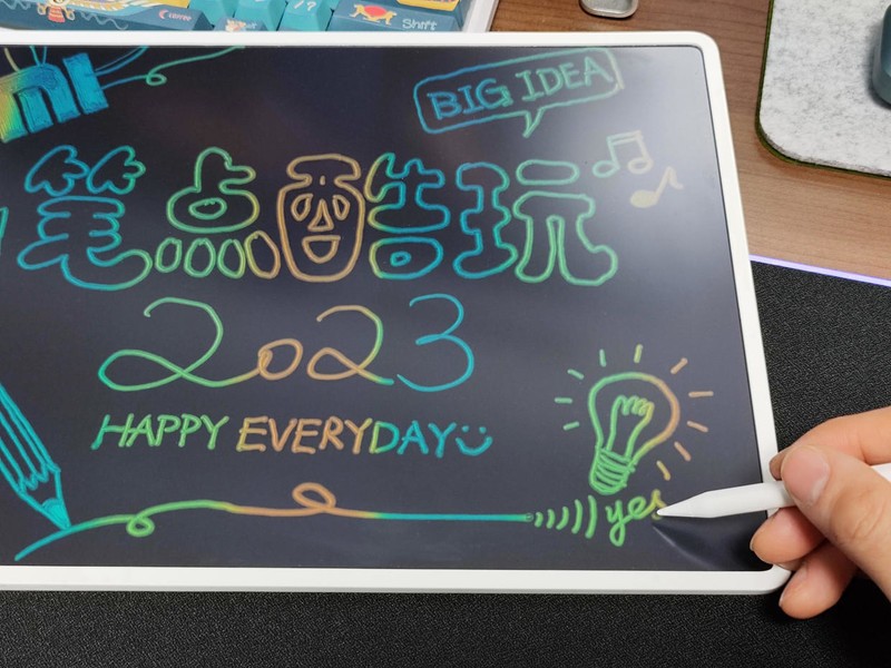 宠娃神器，日用利器：米家液晶小黑板多彩版上手实测