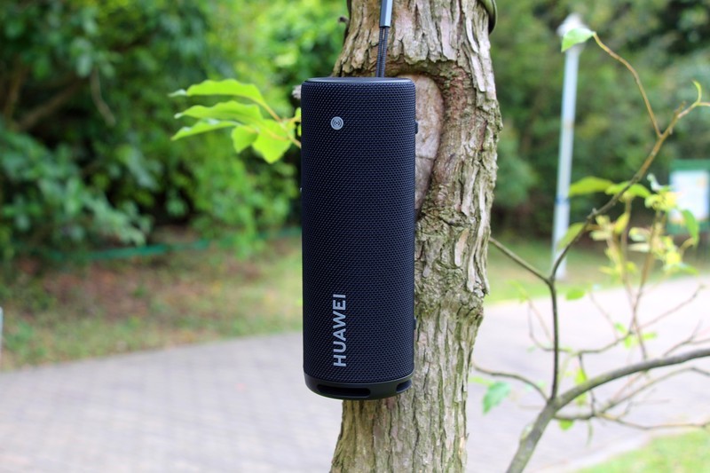 踏青、露营让好听的音乐轻松随行，华为Sound Joy智能音箱上手体验