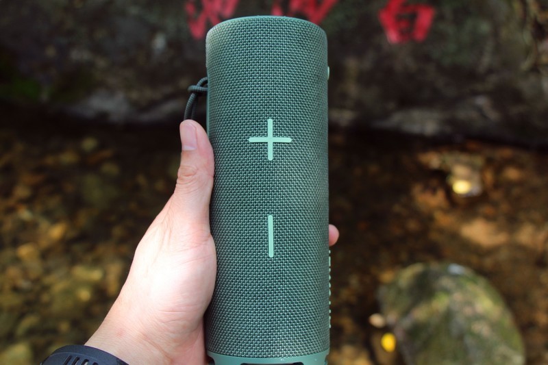 踏青、露营让好听的音乐轻松随行，华为Sound Joy智能音箱上手体验