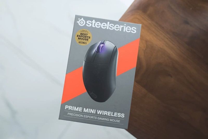 电竞游戏鼠标的未来：“轻、小、强”，Prime Mini Wireless再续赛睿经典神话