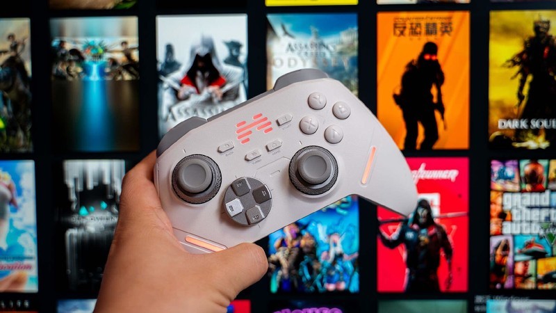 新品驾到！北通鲲鹏40手柄：TMR摇杆+智能调控，精准操控新选择