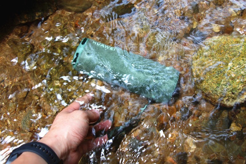 踏青、露营让好听的音乐轻松随行，华为Sound Joy智能音箱上手体验