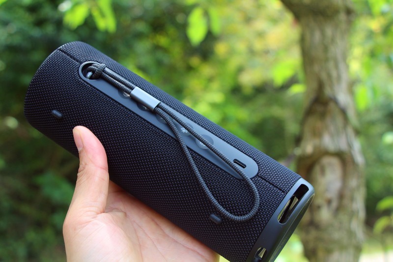 踏青、露营让好听的音乐轻松随行，华为Sound Joy智能音箱上手体验