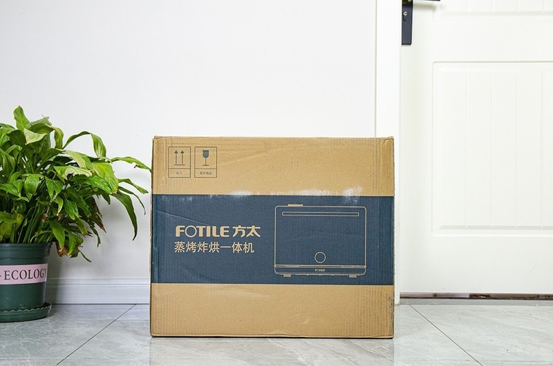 厨电新宠让美味无需等待，方太小方盒智能蒸烤烘炸一体机体验有感