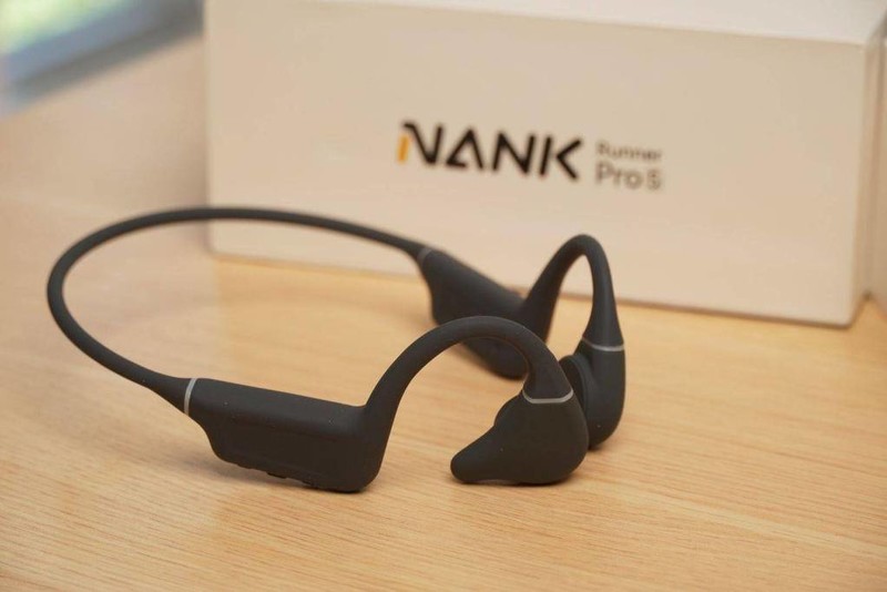 骨传导耳机排行榜前十分享：十大超值骨传导耳机测评推荐！