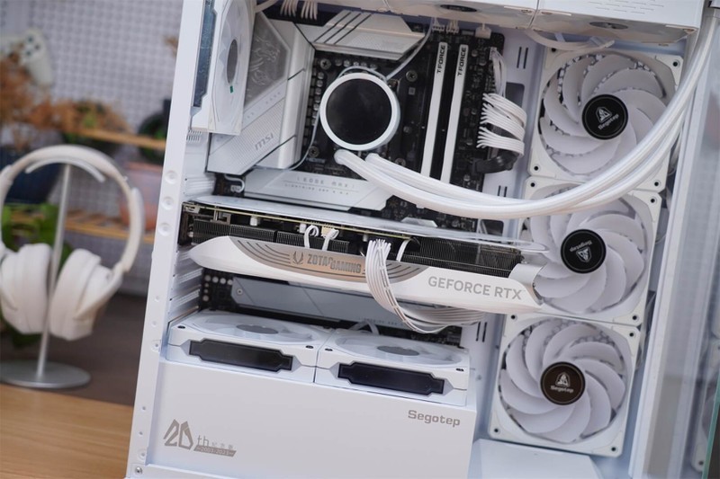 鑫谷20周年大礼包：重温历史，再创辉煌！期待和你一起书写新篇章