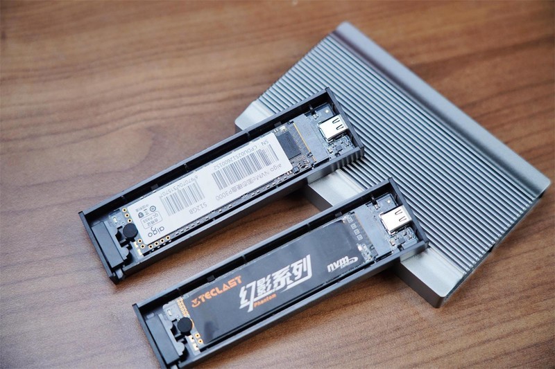 M.2双盘位移动硬盘盒，给你所需，SETMSPACE 双盘位硬盘盒分享
