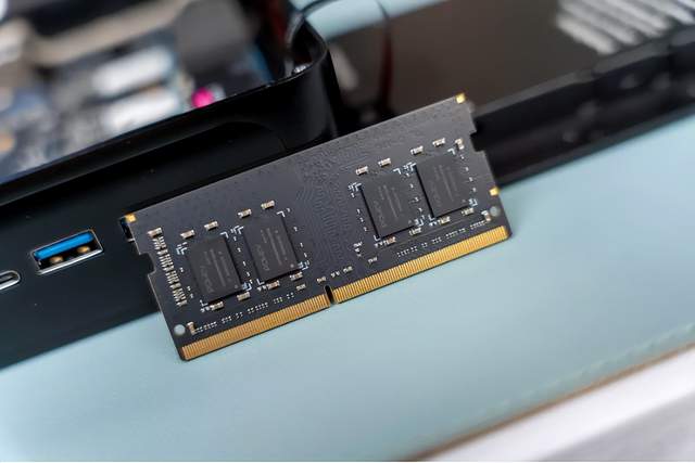 零件级拆解零刻SER4，替换配件跑分增加17.5万分，性能提升29.9%