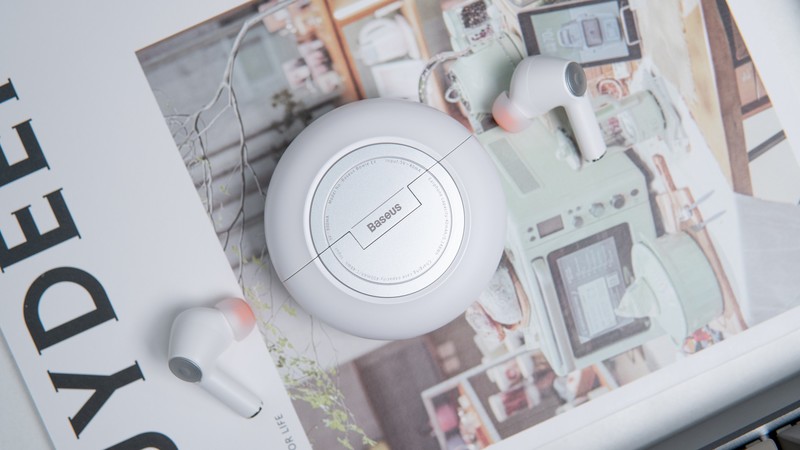 圈铁加持，音质出众，倍思Bowie EX