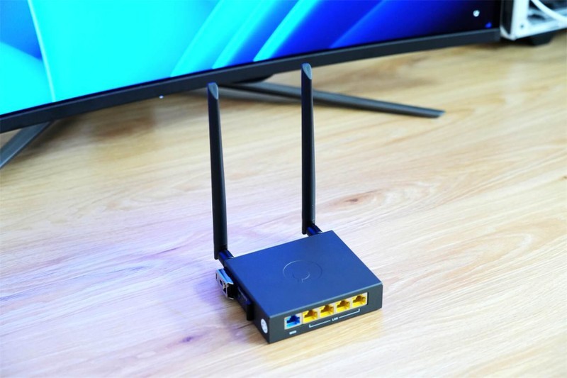 4G网络全覆盖：蒲公英R300A工业路由器助力远程监控与管理